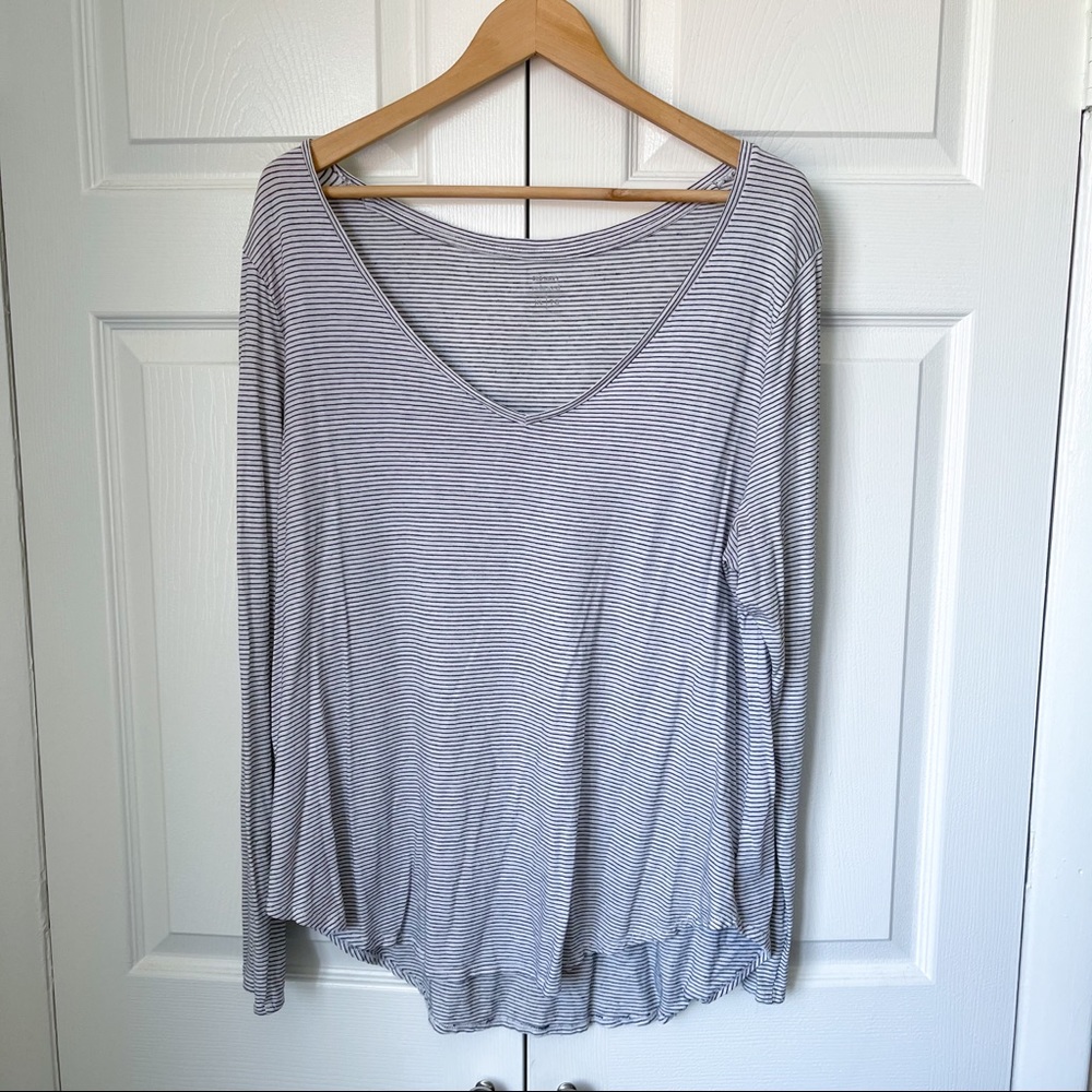 Old Navy Striped Long Sleeve Relaxed Fit Shirt